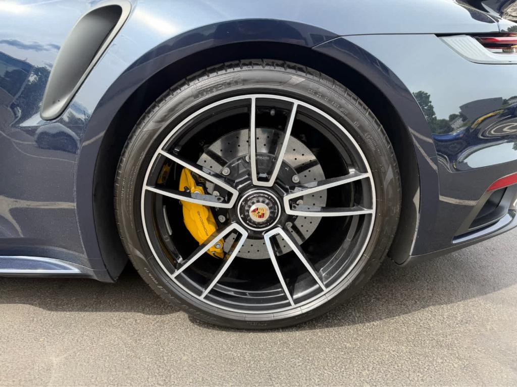 used 2021 Porsche 911 car, priced at $233,998
