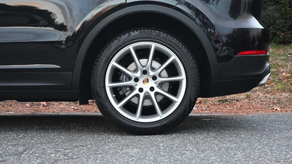 used 2020 Porsche Cayenne car, priced at $43,997