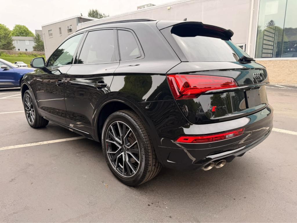 used 2023 Audi SQ5 car, priced at $47,098