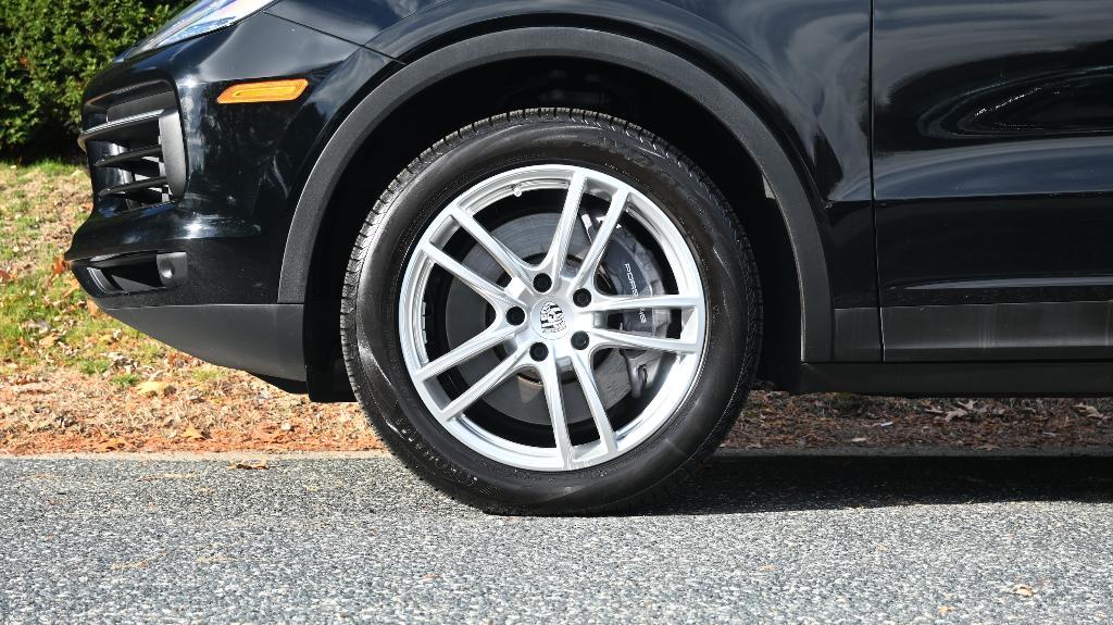 used 2022 Porsche Cayenne car, priced at $45,497
