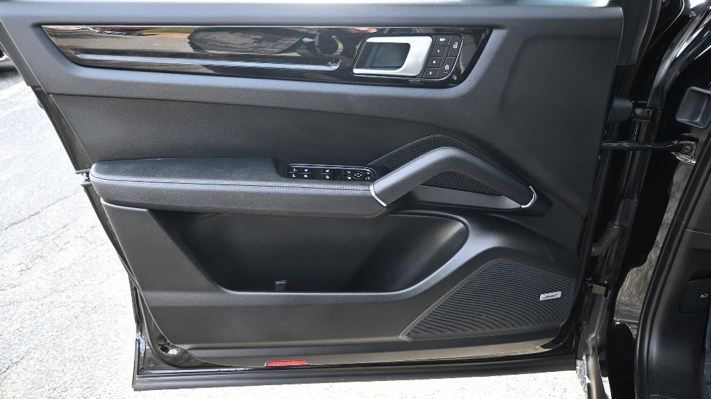 used 2022 Porsche Cayenne car, priced at $45,497