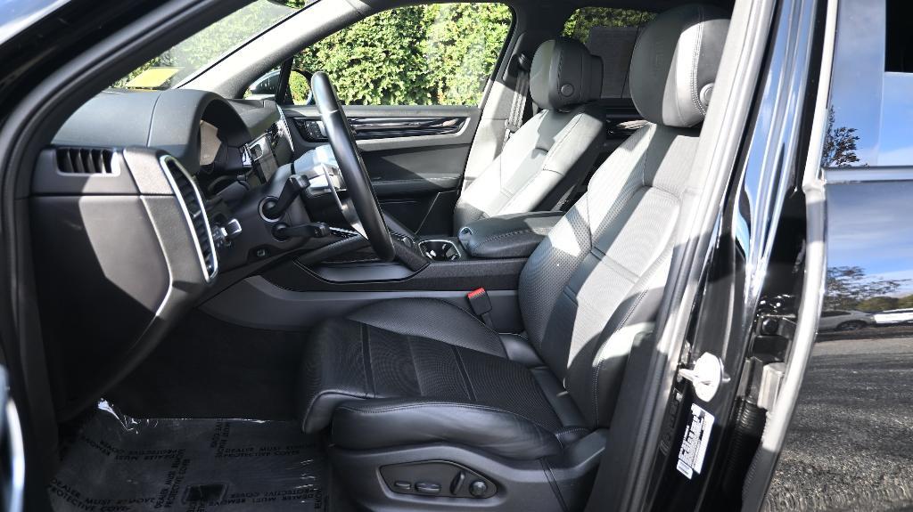 used 2022 Porsche Cayenne car, priced at $45,497