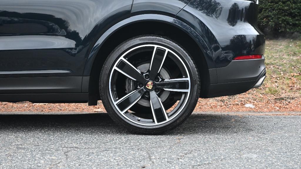 used 2023 Porsche Cayenne car, priced at $65,497