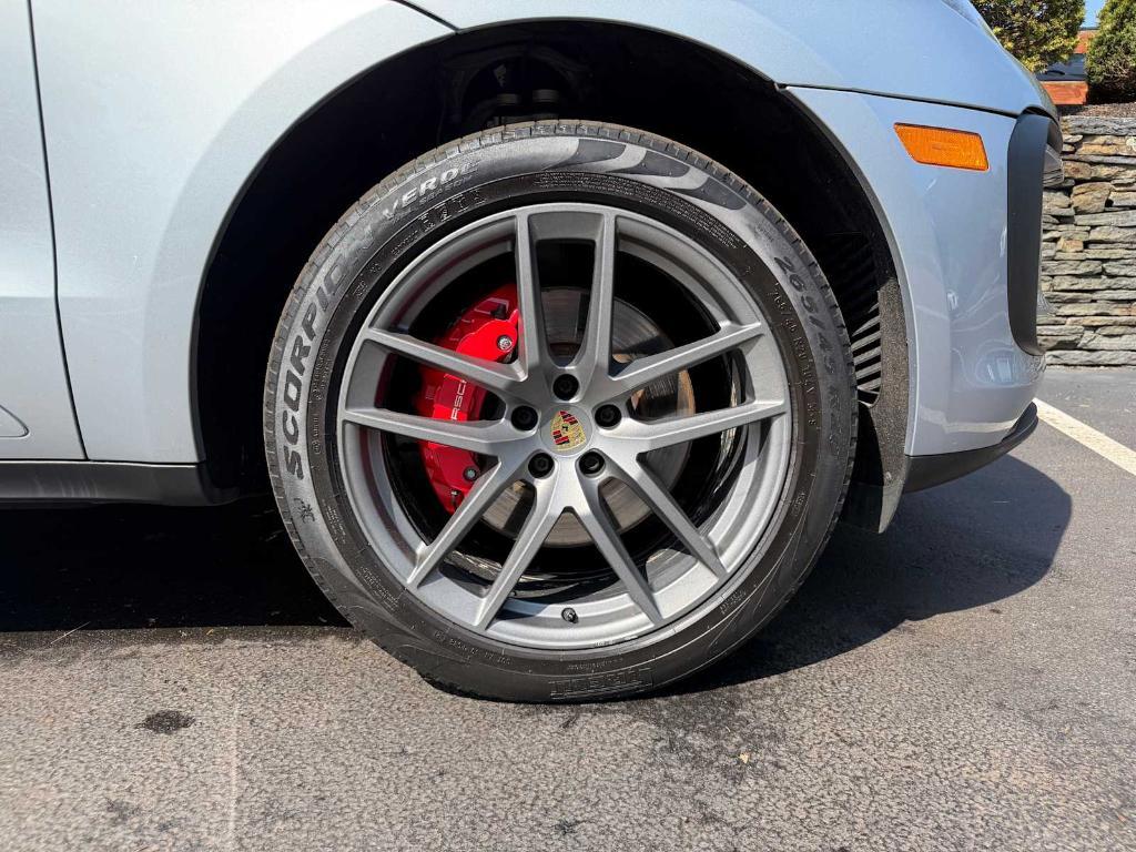 used 2022 Porsche Macan car, priced at $54,998