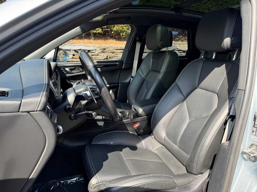 used 2022 Porsche Macan car, priced at $54,998