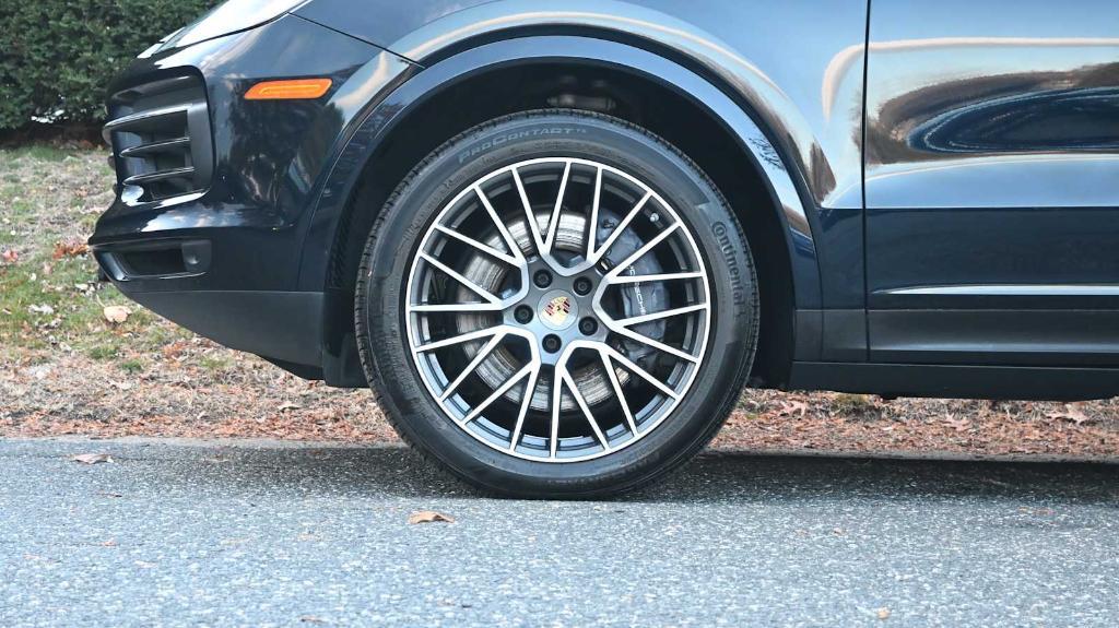 used 2022 Porsche Cayenne car, priced at $54,497