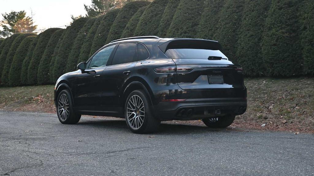 used 2022 Porsche Cayenne car, priced at $54,497