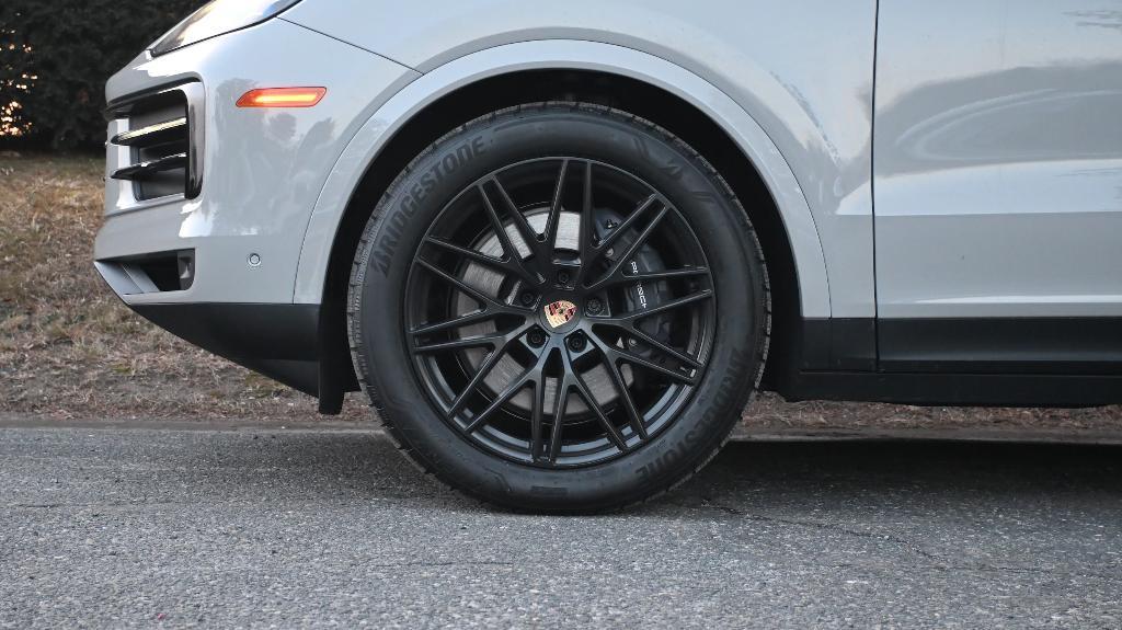 used 2025 Porsche Cayenne car, priced at $84,997