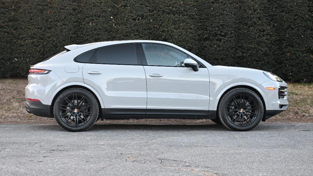 used 2025 Porsche Cayenne car, priced at $84,997