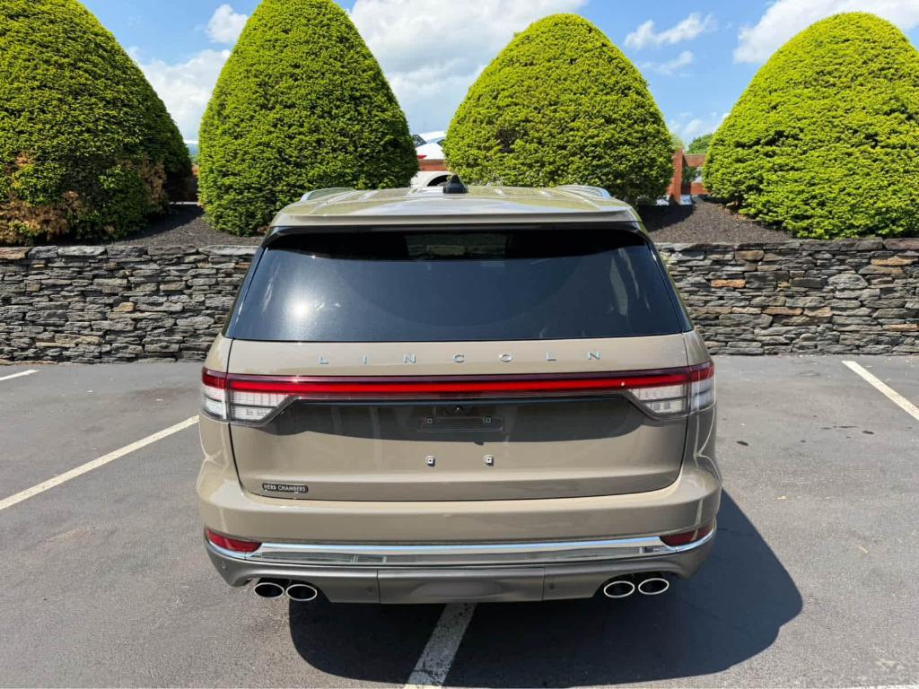 used 2025 Lincoln Aviator car, priced at $63,498