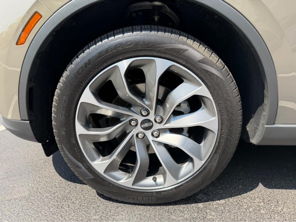 used 2025 Lincoln Aviator car, priced at $63,498