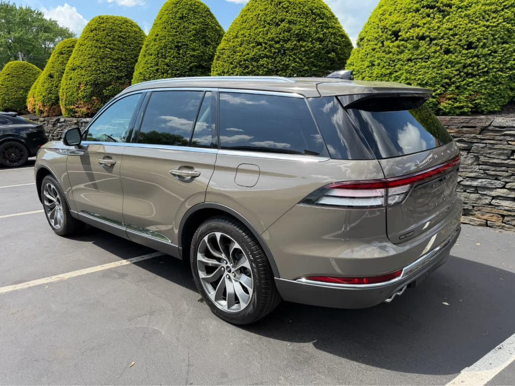 used 2025 Lincoln Aviator car, priced at $63,498