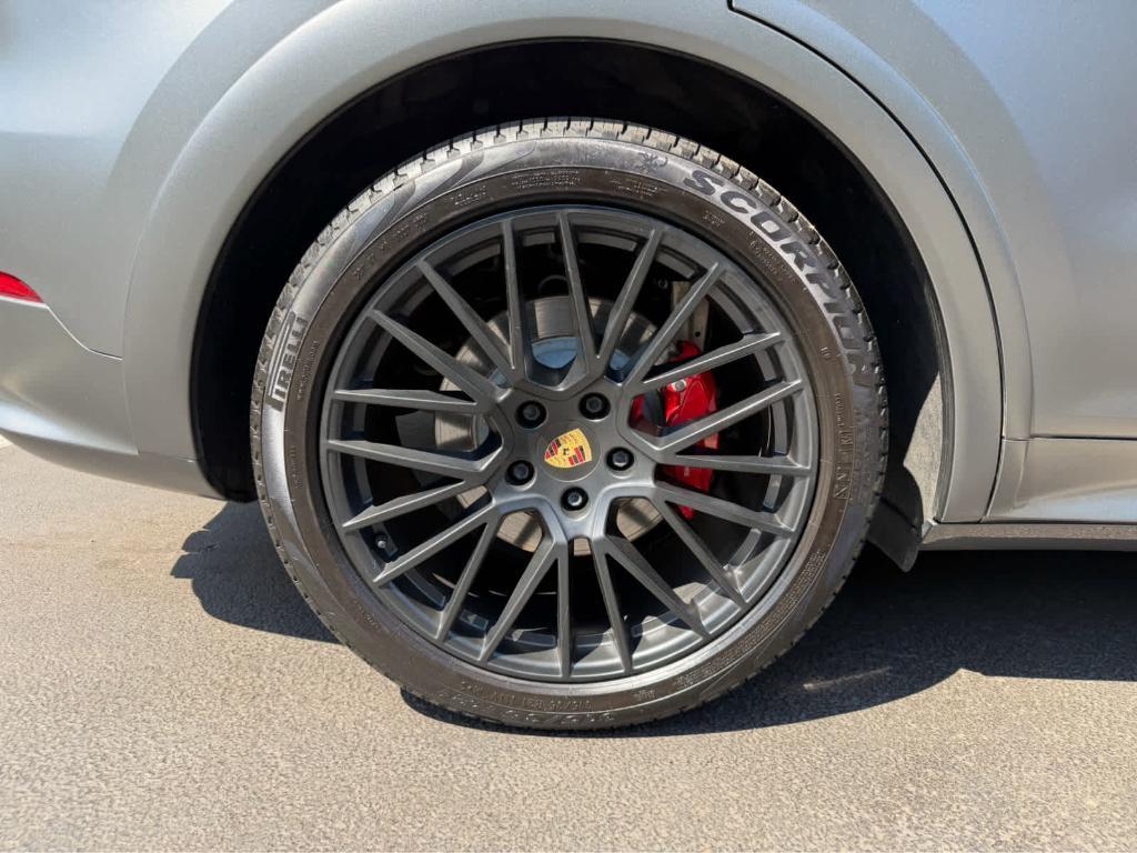 used 2022 Porsche Cayenne car, priced at $84,998