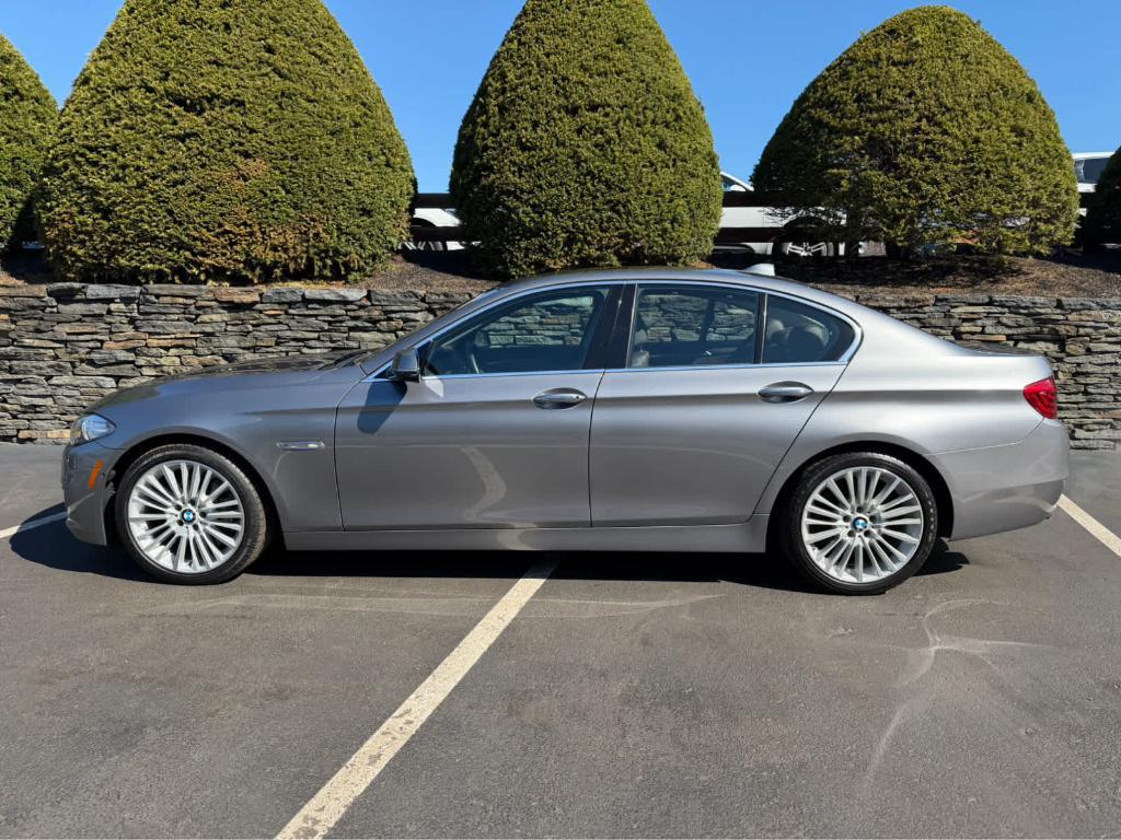 used 2016 BMW 550 car, priced at $20,998