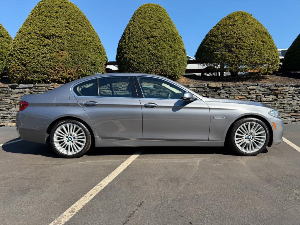 used 2016 BMW 550 car, priced at $20,998
