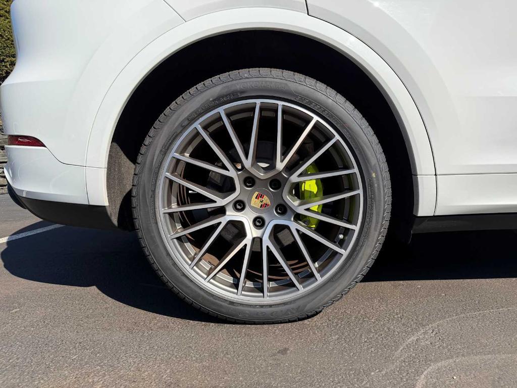 used 2023 Porsche Cayenne car, priced at $76,998