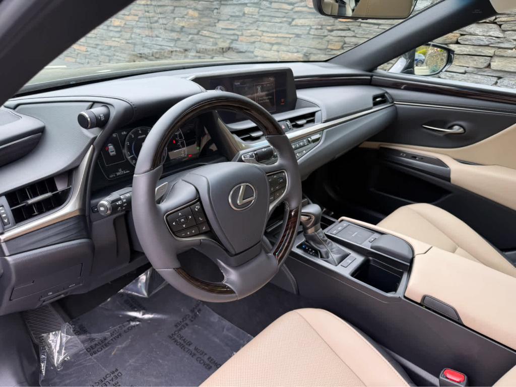 used 2021 Lexus ES 350 car, priced at $31,798