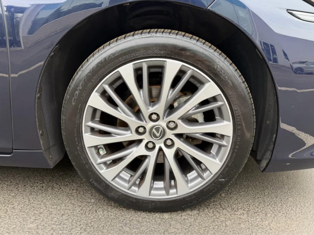 used 2021 Lexus ES 350 car, priced at $31,798