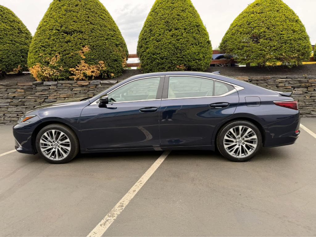 used 2021 Lexus ES 350 car, priced at $31,798