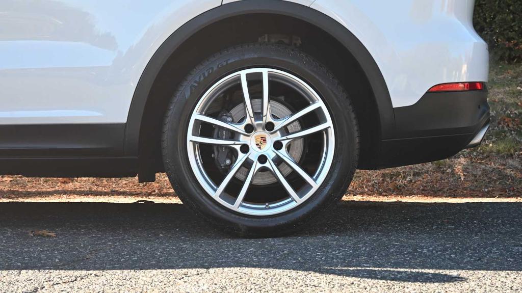 used 2022 Porsche Cayenne car, priced at $55,497