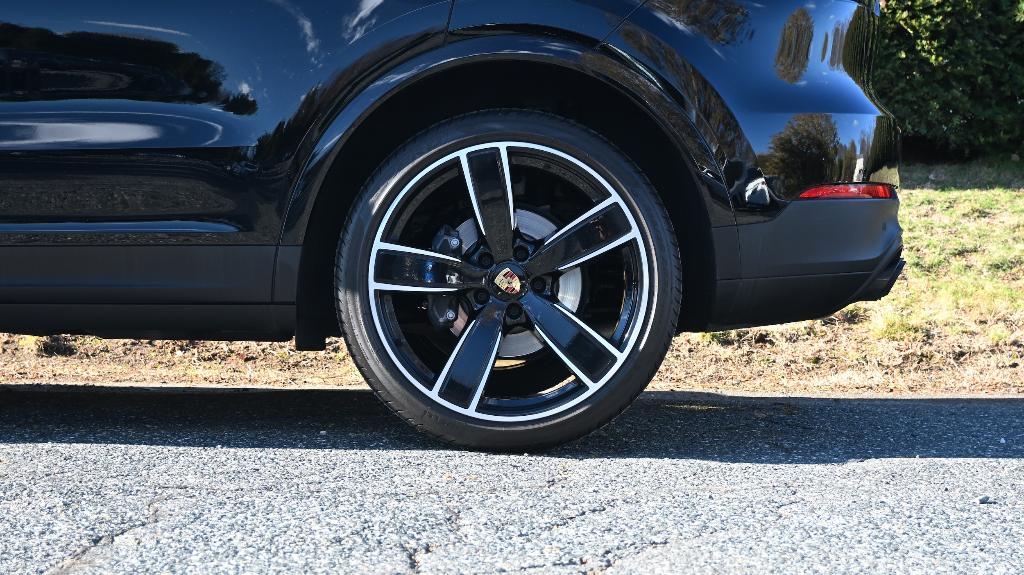 used 2023 Porsche Cayenne car, priced at $62,097