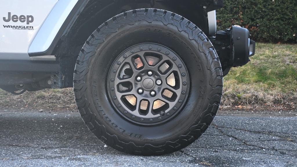 used 2022 Jeep Wrangler Unlimited car, priced at $54,997