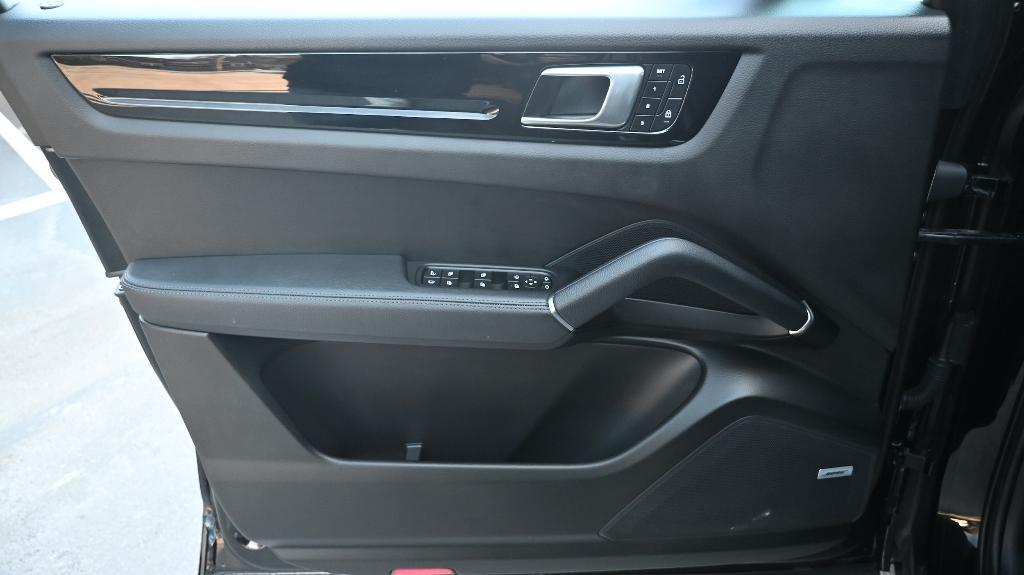 used 2023 Porsche Cayenne car, priced at $75,497