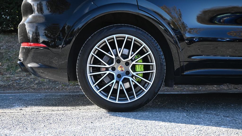 used 2023 Porsche Cayenne car, priced at $75,497
