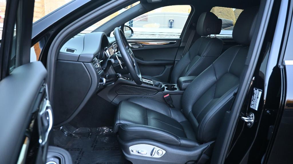 used 2024 Porsche Macan car, priced at $71,497