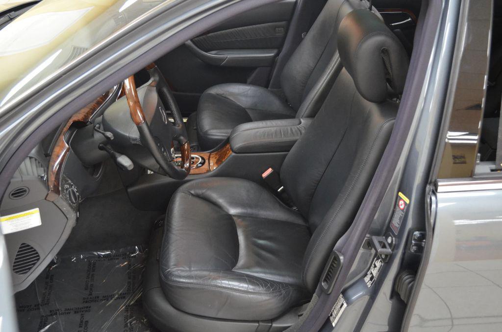 used 2006 Mercedes-Benz S-Class car, priced at $7,741