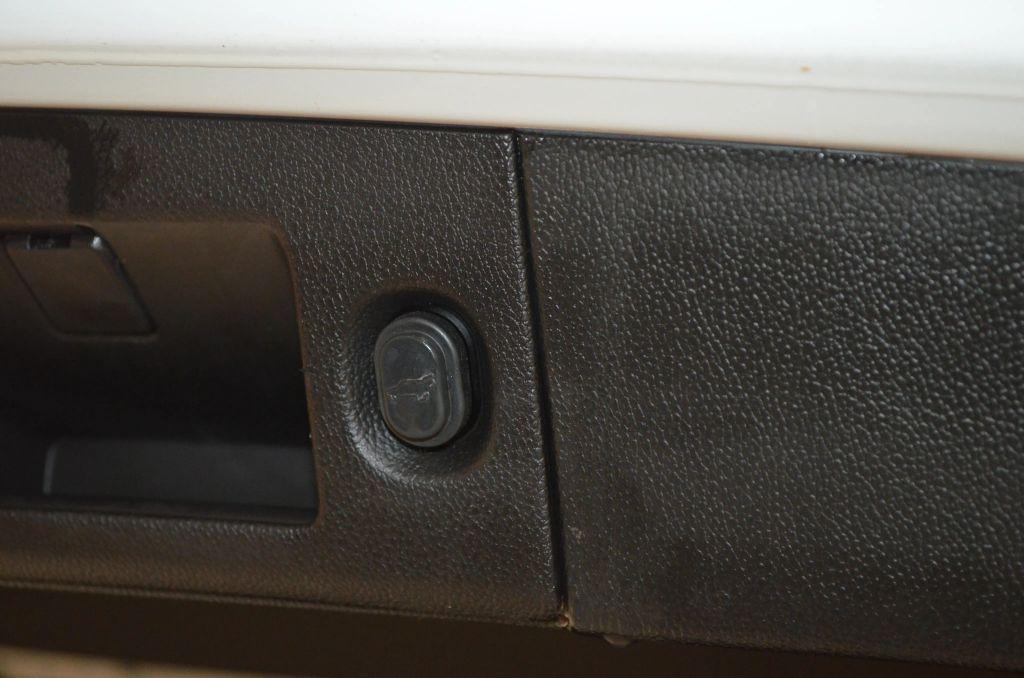 used 2017 Chevrolet Suburban car, priced at $20,991