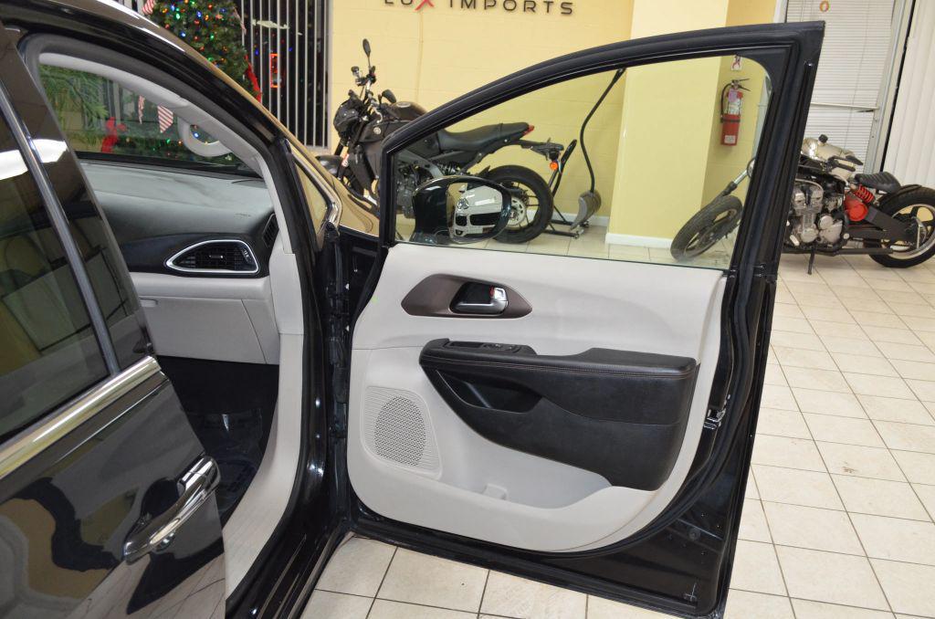 used 2019 Chrysler Pacifica car, priced at $10,241