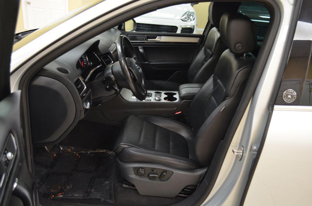 used 2017 Volkswagen Touareg car, priced at $10,491