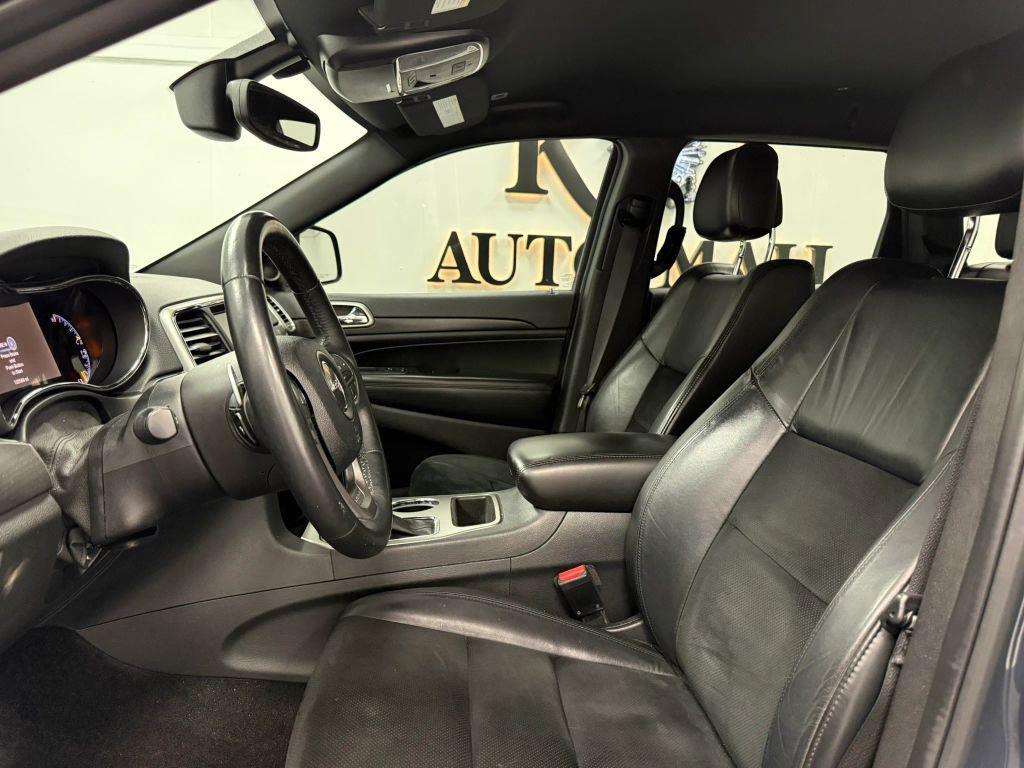 used 2017 Jeep Grand Cherokee car, priced at $13,495
