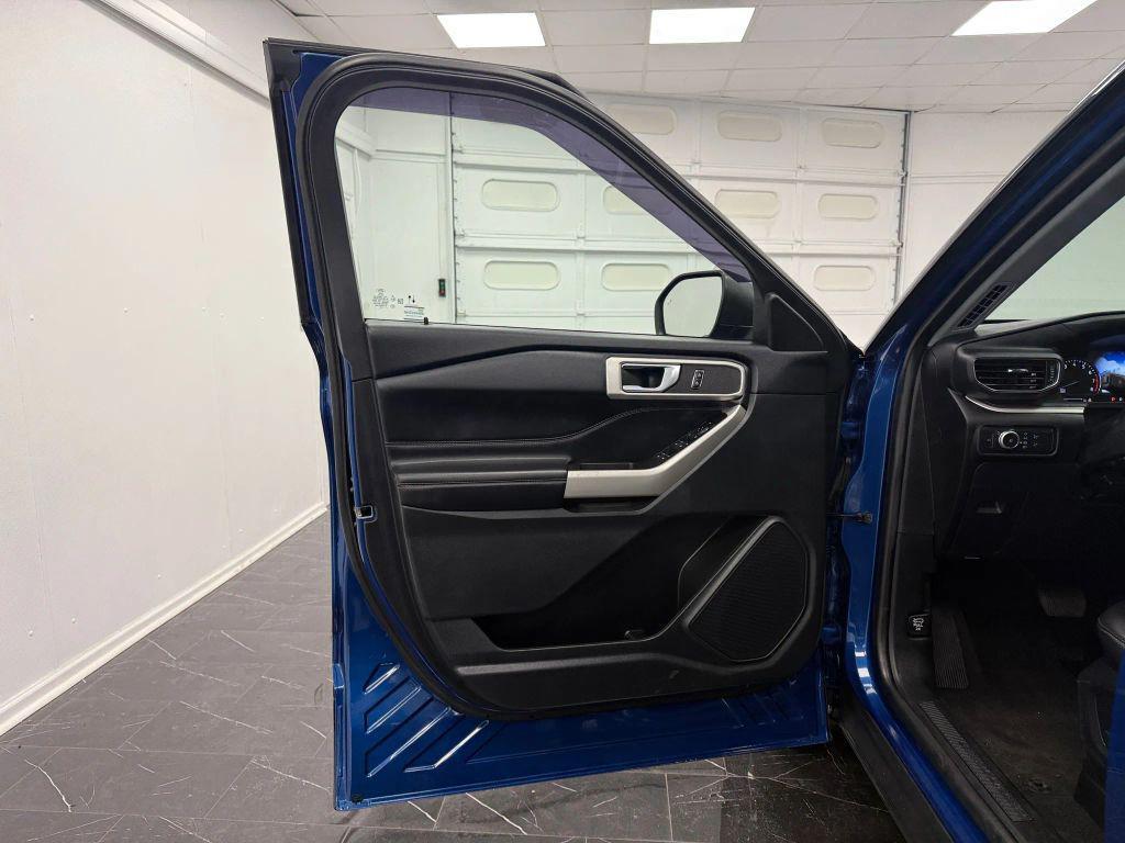 used 2022 Ford Explorer car, priced at $15,995