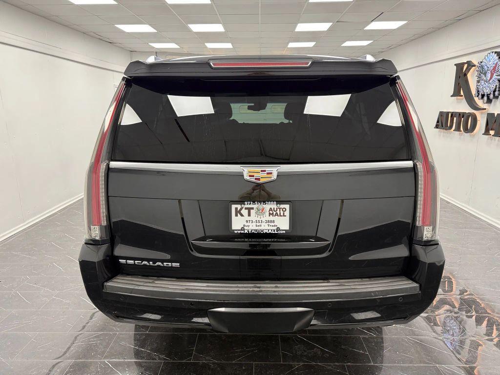 used 2016 Cadillac Escalade ESV car, priced at $22,995