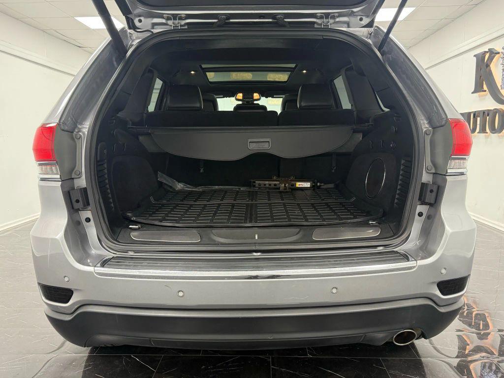 used 2016 Jeep Grand Cherokee car, priced at $10,995