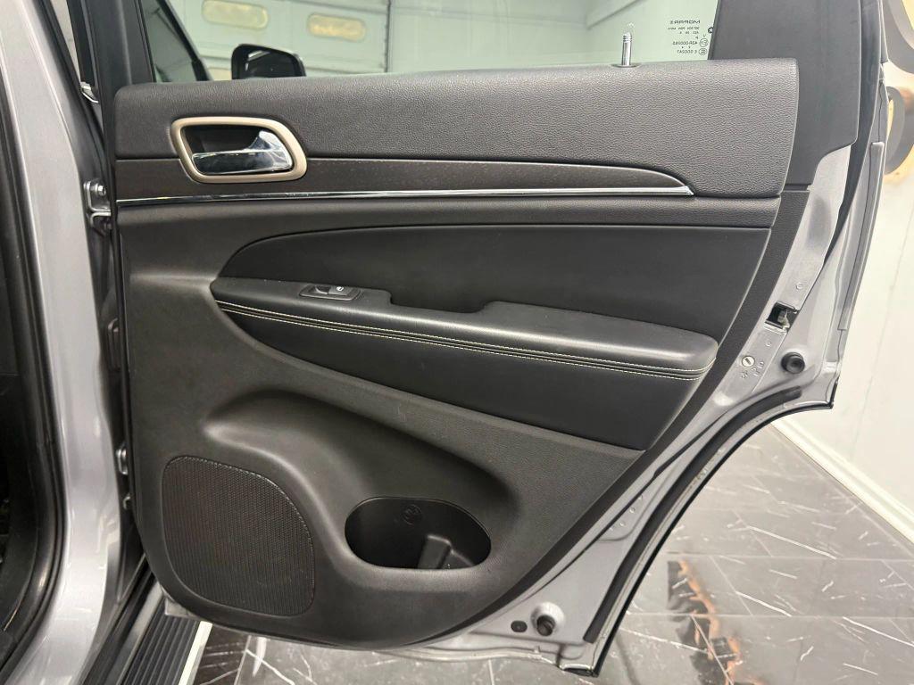 used 2016 Jeep Grand Cherokee car, priced at $10,995