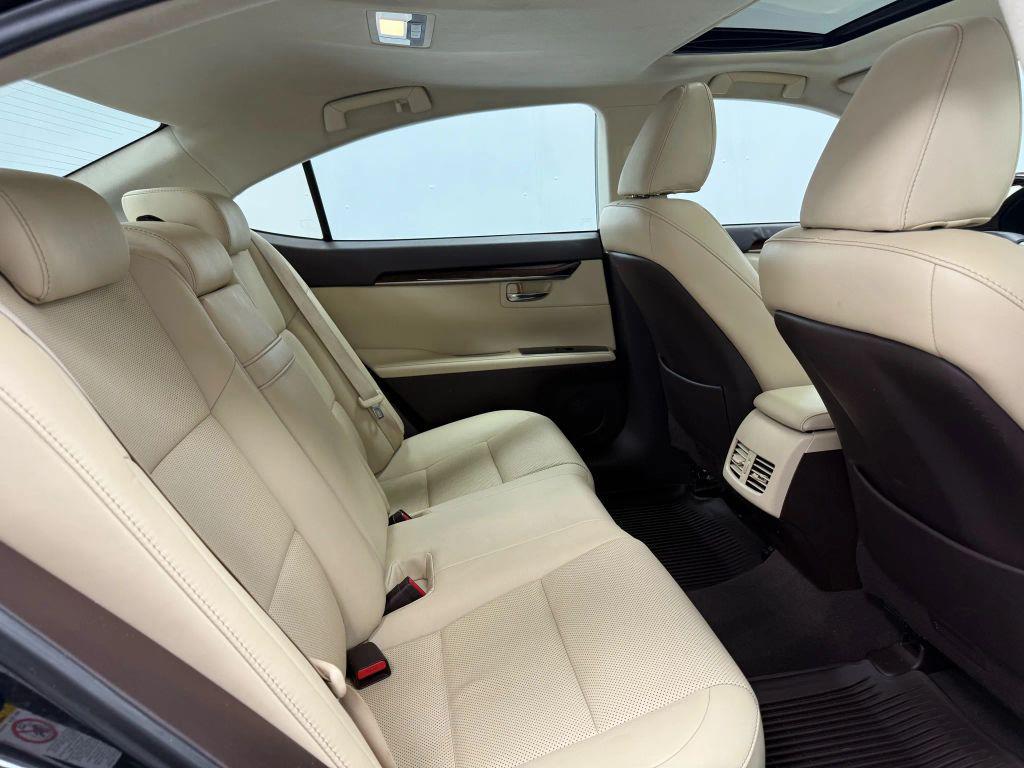 used 2017 Lexus ES 350 car, priced at $14,495