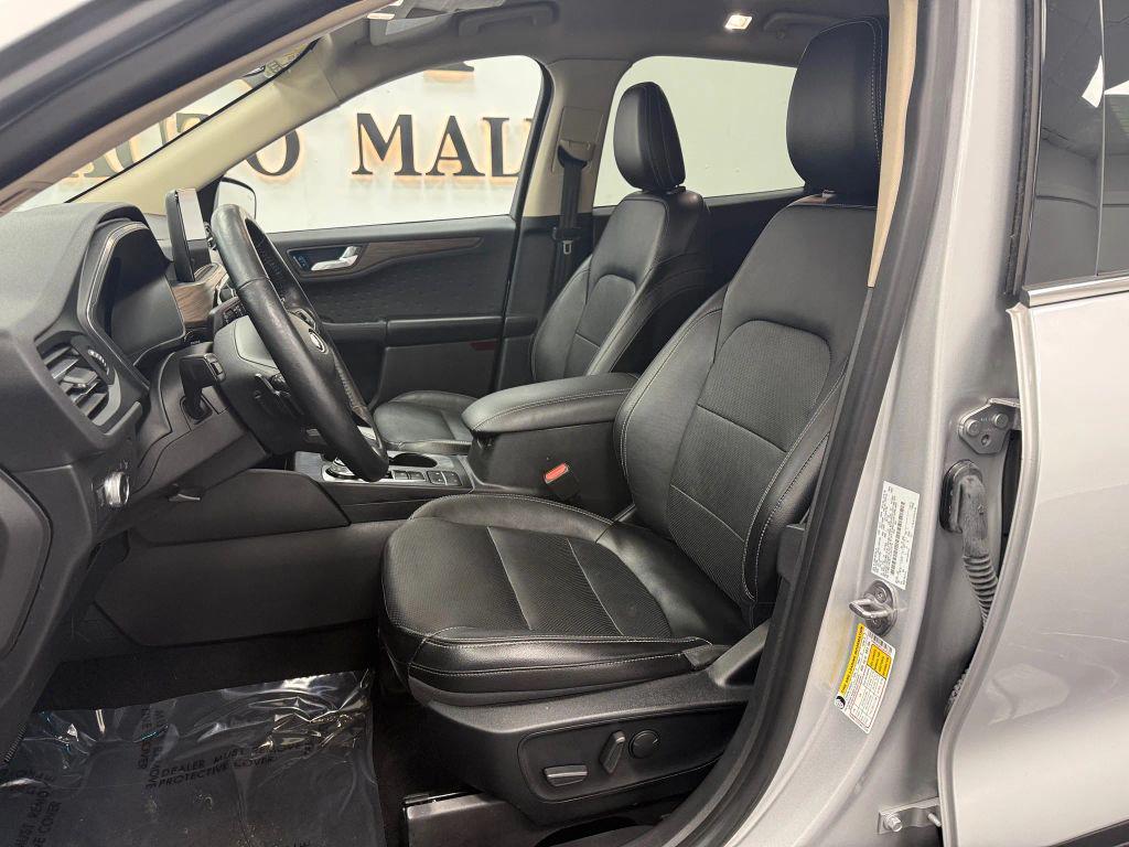 used 2020 Ford Escape car, priced at $10,495