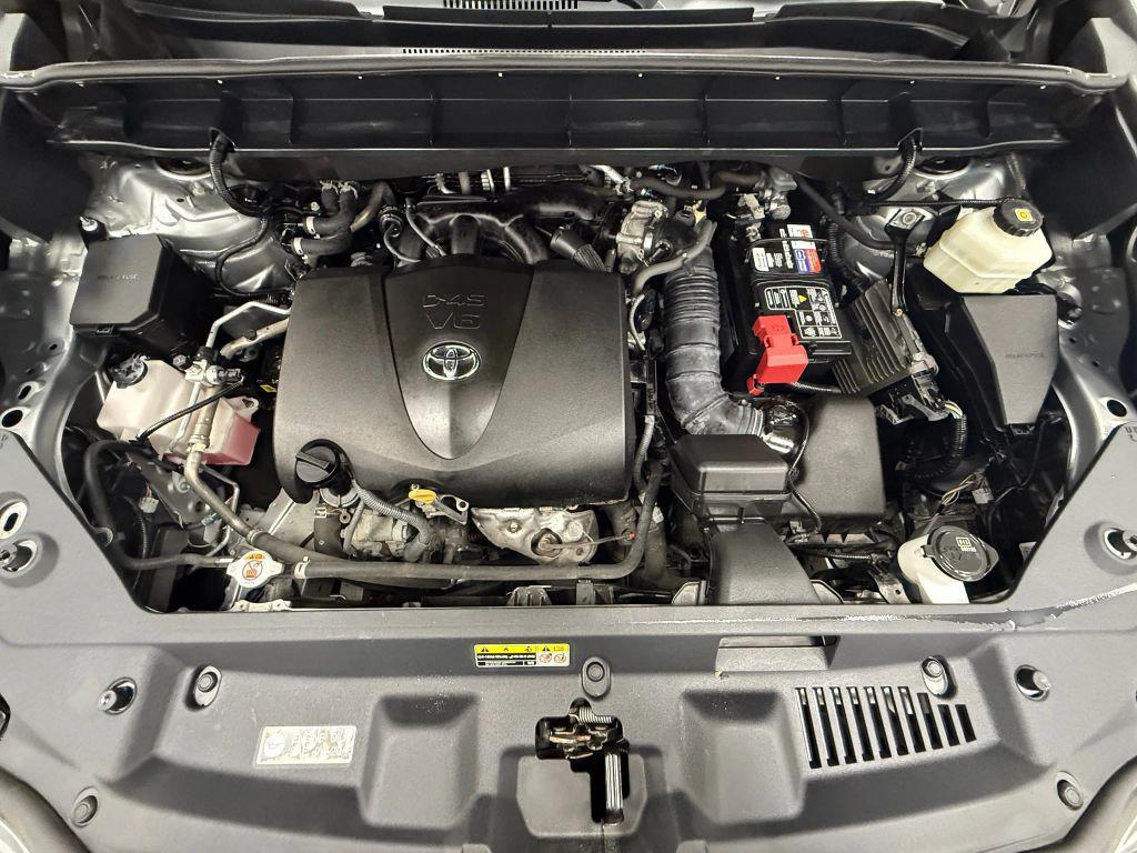 used 2021 Toyota Highlander car, priced at $21,995