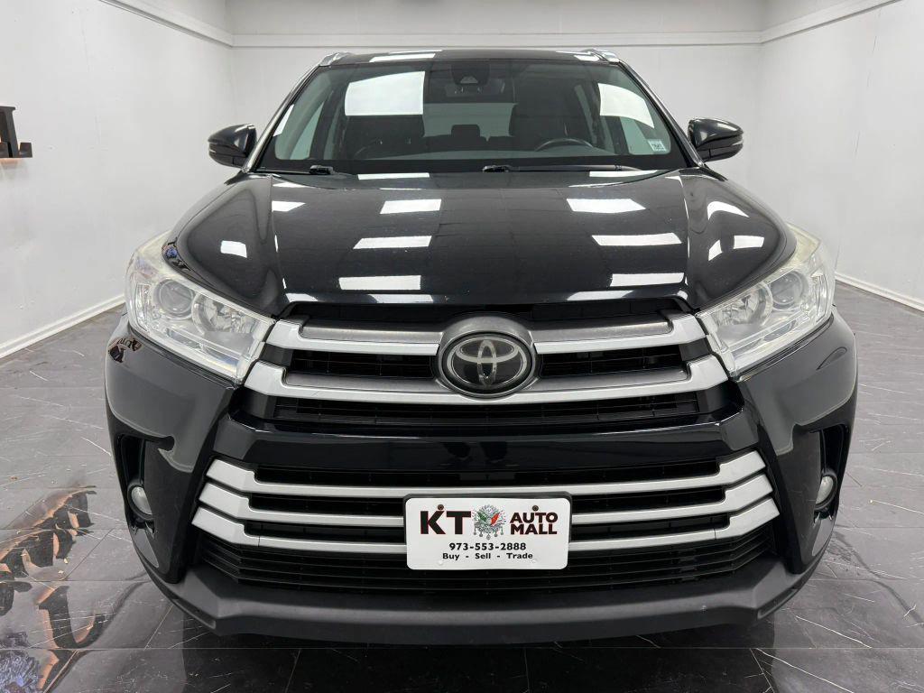 used 2018 Toyota Highlander car, priced at $15,995