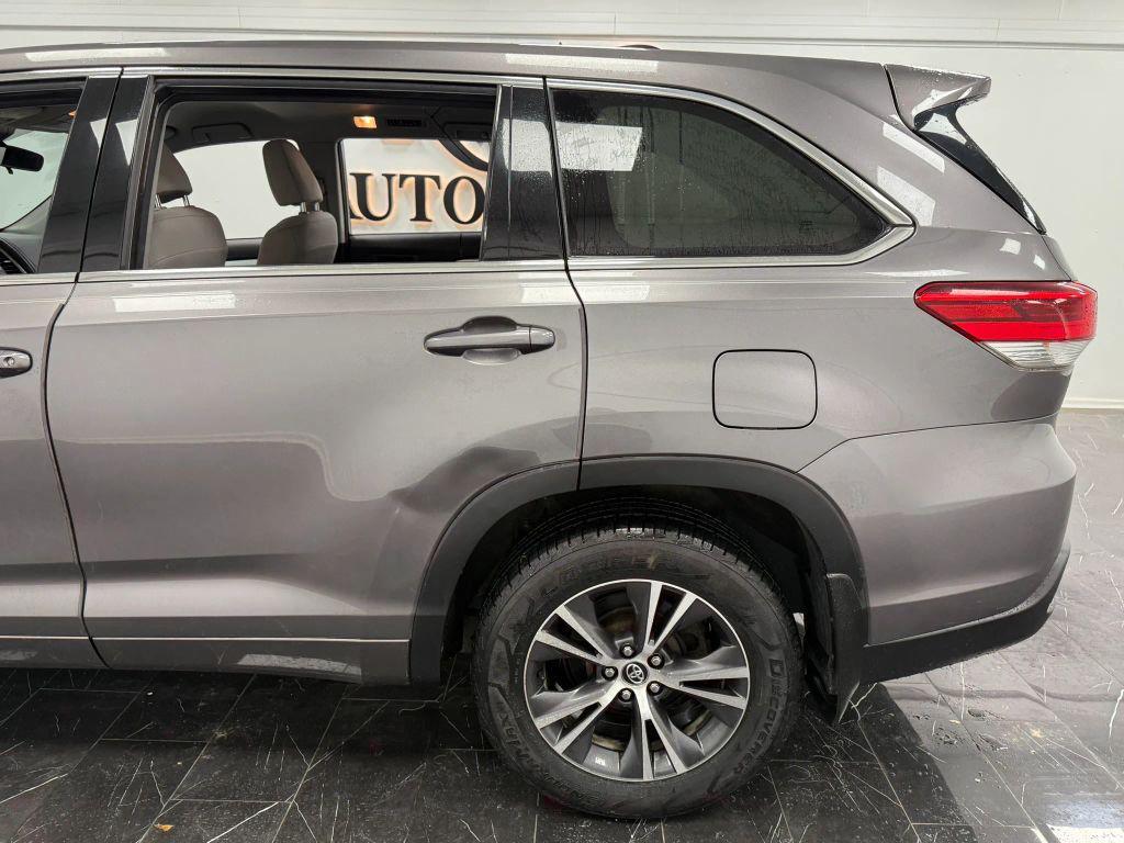 used 2018 Toyota Highlander car, priced at $16,795