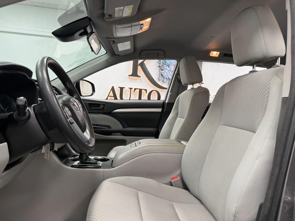 used 2018 Toyota Highlander car, priced at $16,795