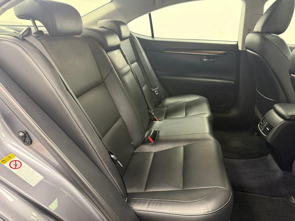 used 2015 Lexus ES 350 car, priced at $13,495