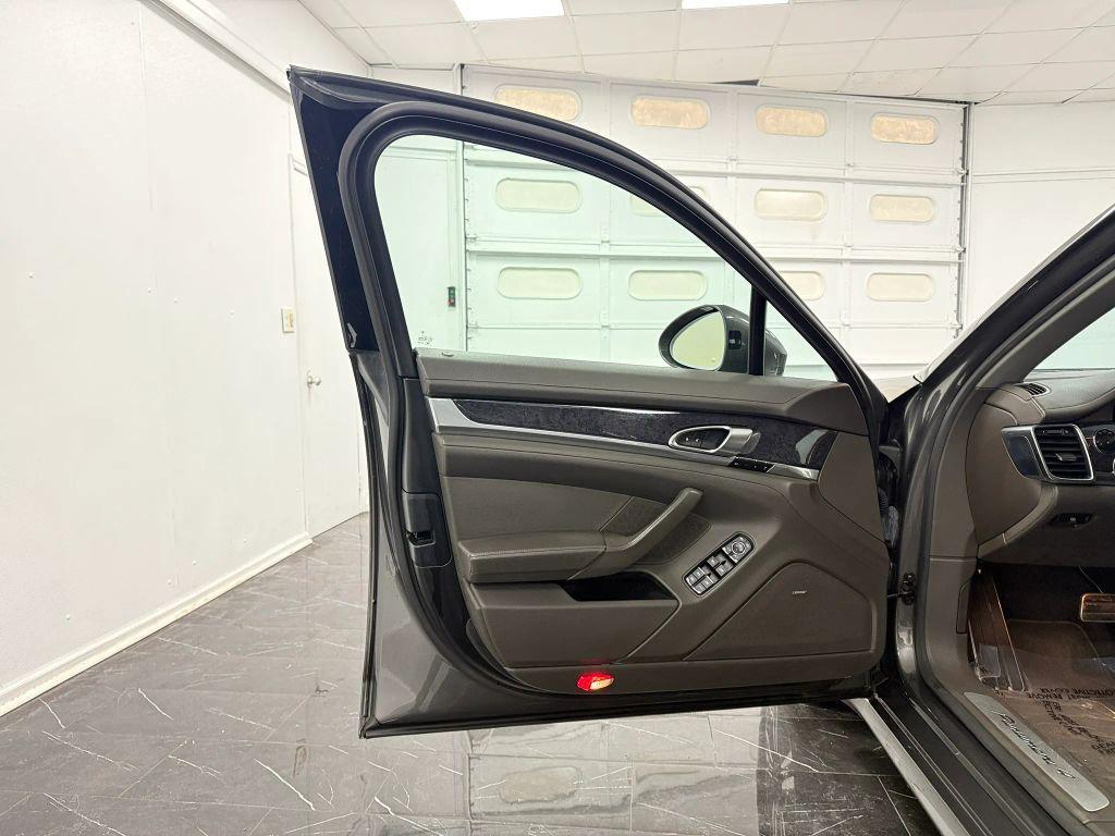 used 2014 Porsche Panamera car, priced at $18,495