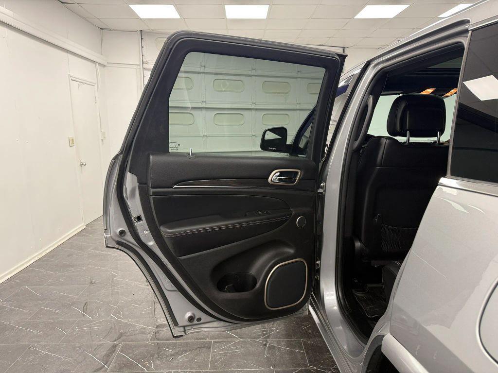 used 2017 Jeep Grand Cherokee car, priced at $13,995
