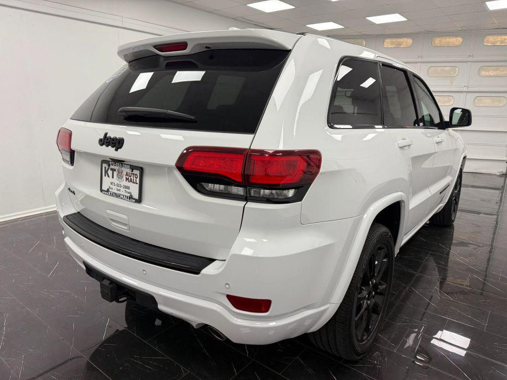 used 2017 Jeep Grand Cherokee car, priced at $12,495