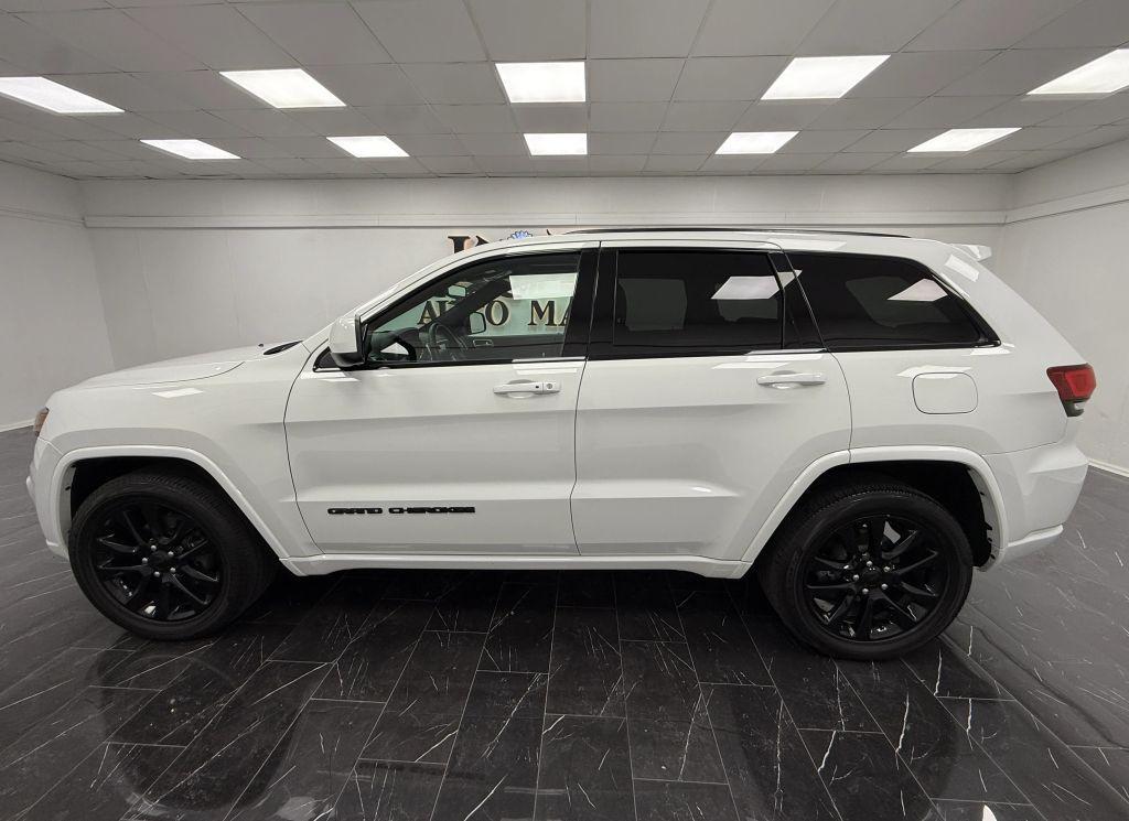 used 2017 Jeep Grand Cherokee car, priced at $12,495