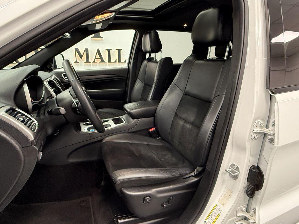 used 2017 Jeep Grand Cherokee car, priced at $12,495